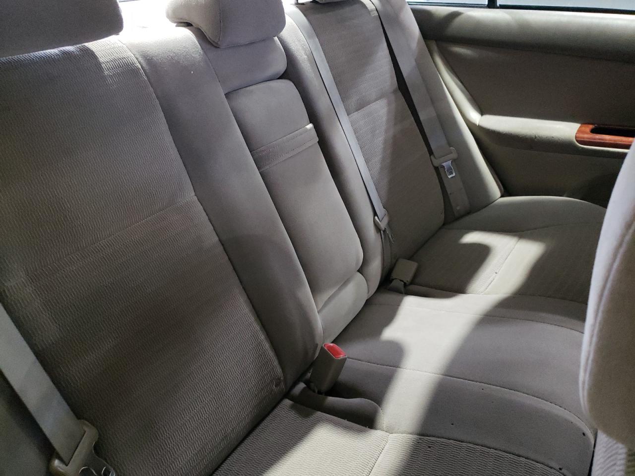 4T1BE32K45U943675 2005 Toyota Camry Le