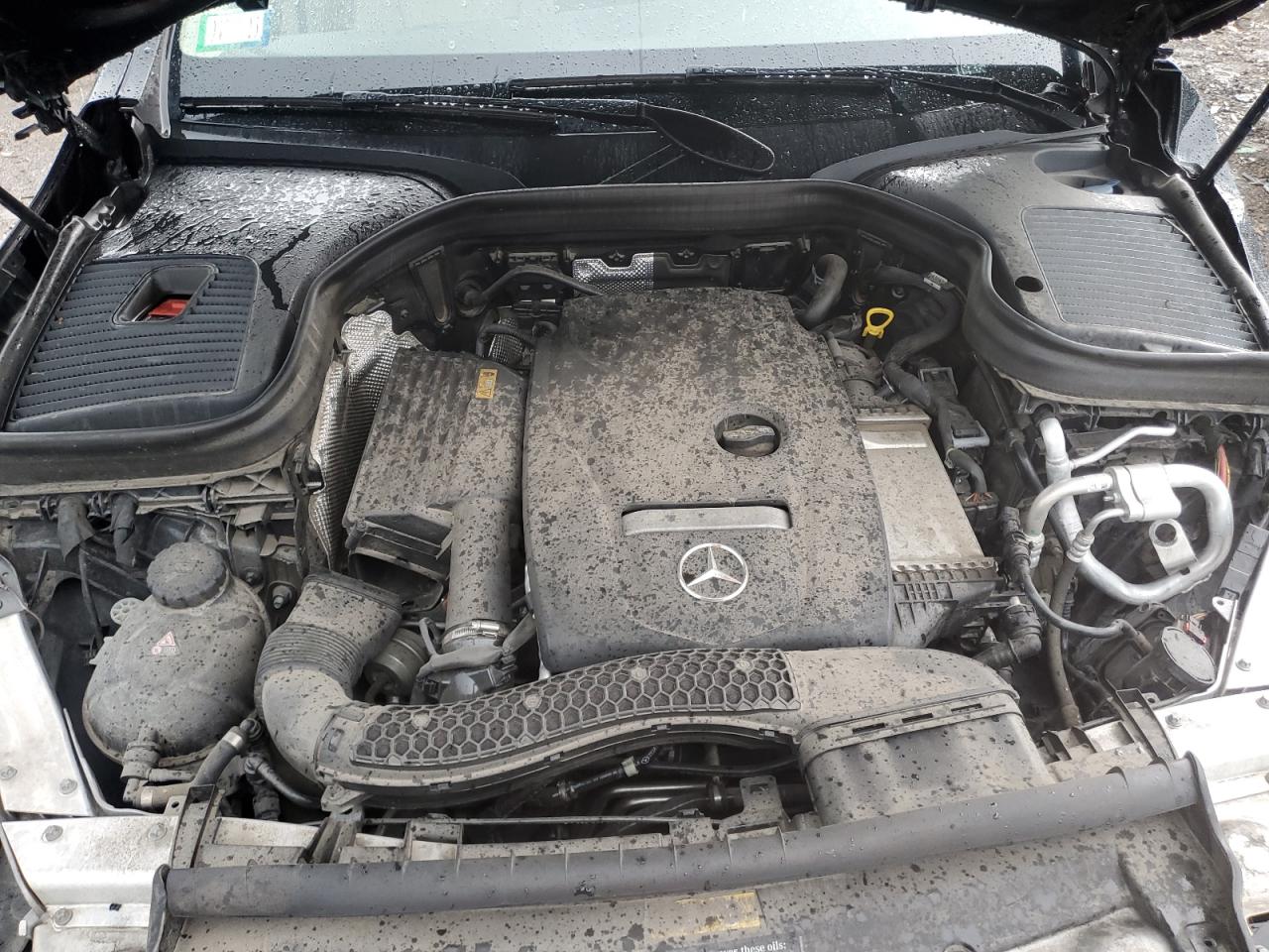 WDC0G4KB6JV051647 2018 Mercedes-Benz Glc 300 4Matic