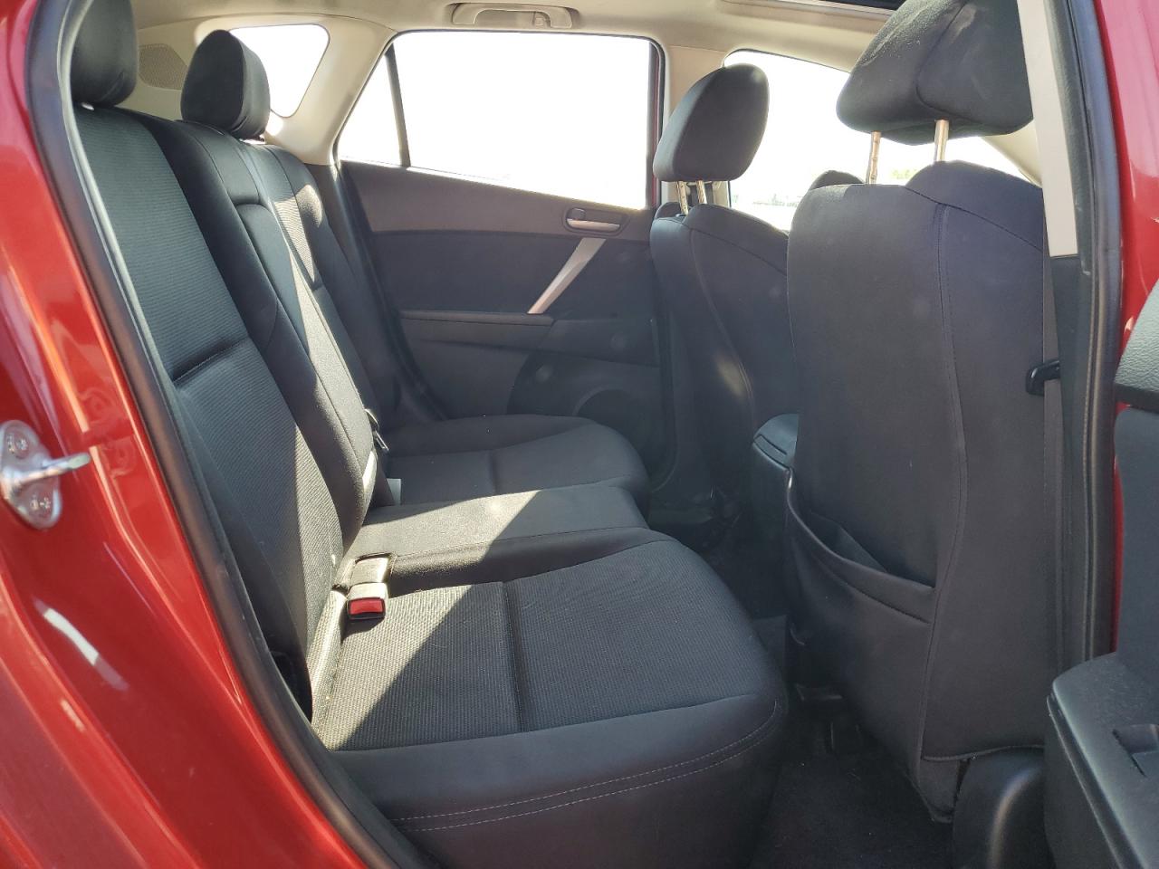 JM1BL1K57B1386072 2011 Mazda 3 S