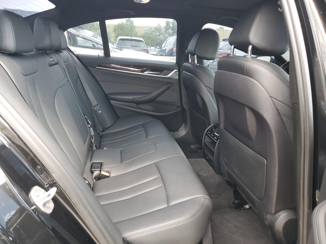 WBAJA7C38HG906980 2017 BMW 530 Xi