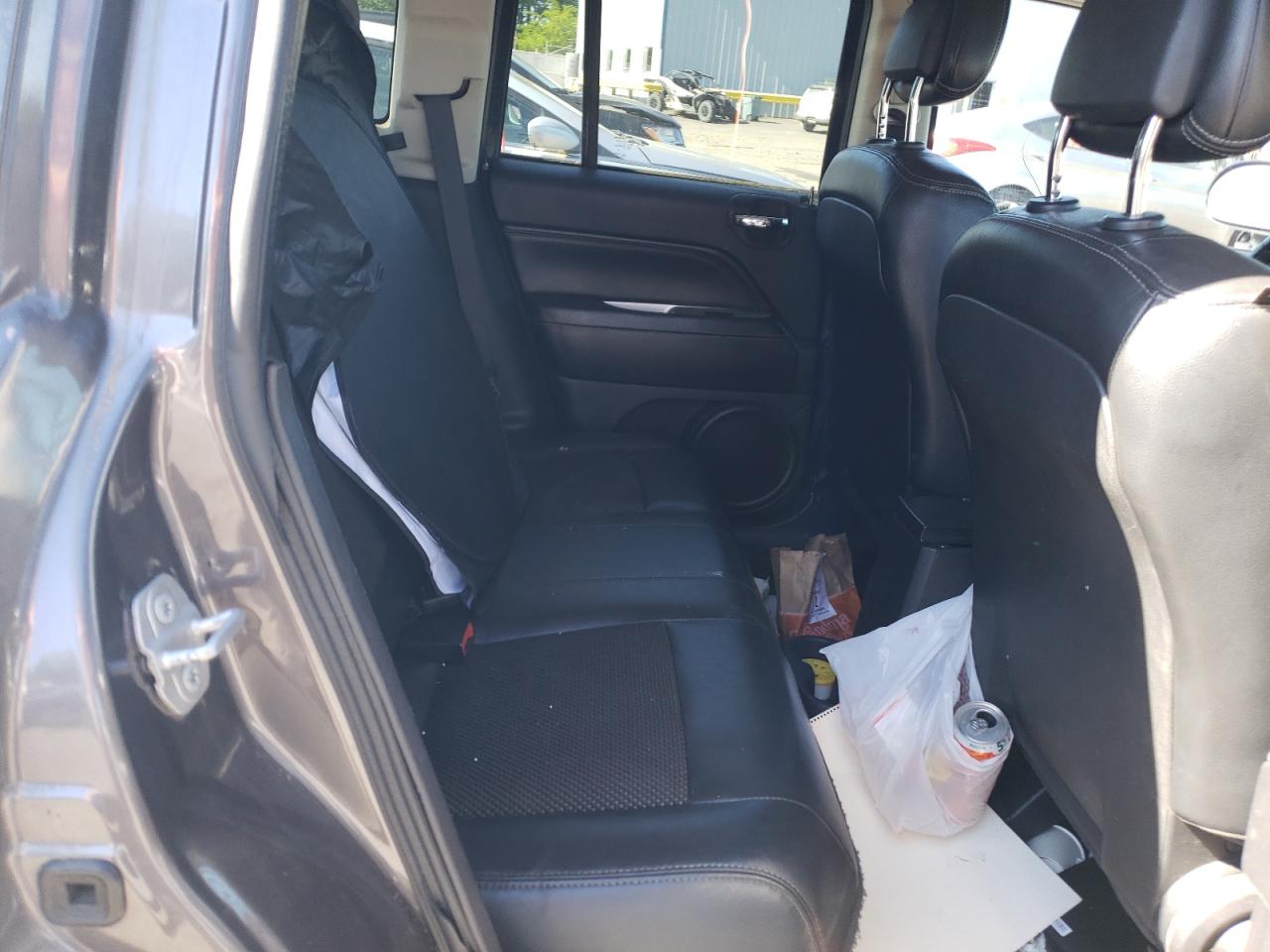 1C4NJCEA5GD599521 2016 Jeep Compass Latitude