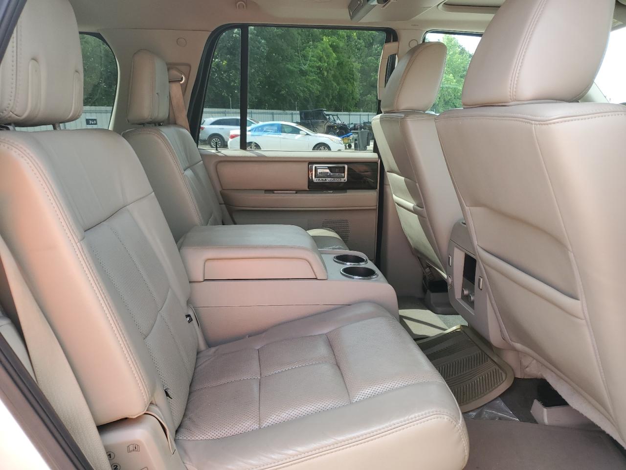 5LMJJ2H5XAEJ00472 2010 Lincoln Navigator