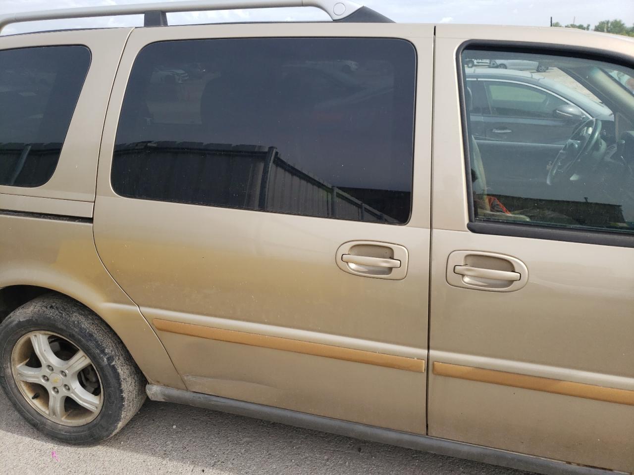 1GNDV33L15D171471 2005 Chevrolet Uplander Lt