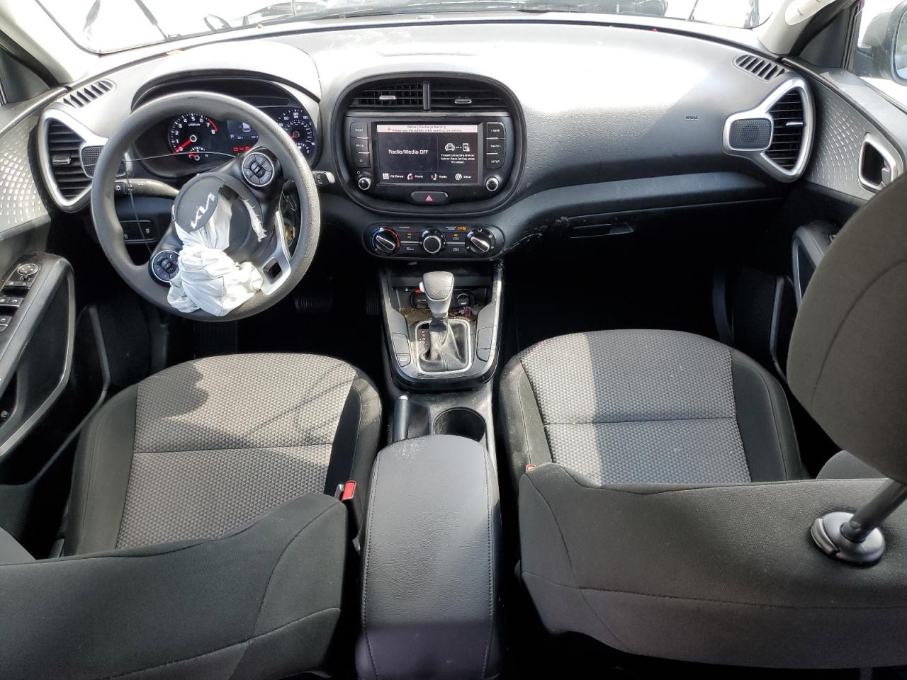 KNDJ23AU3N7833212 2022 Kia Soul Lx