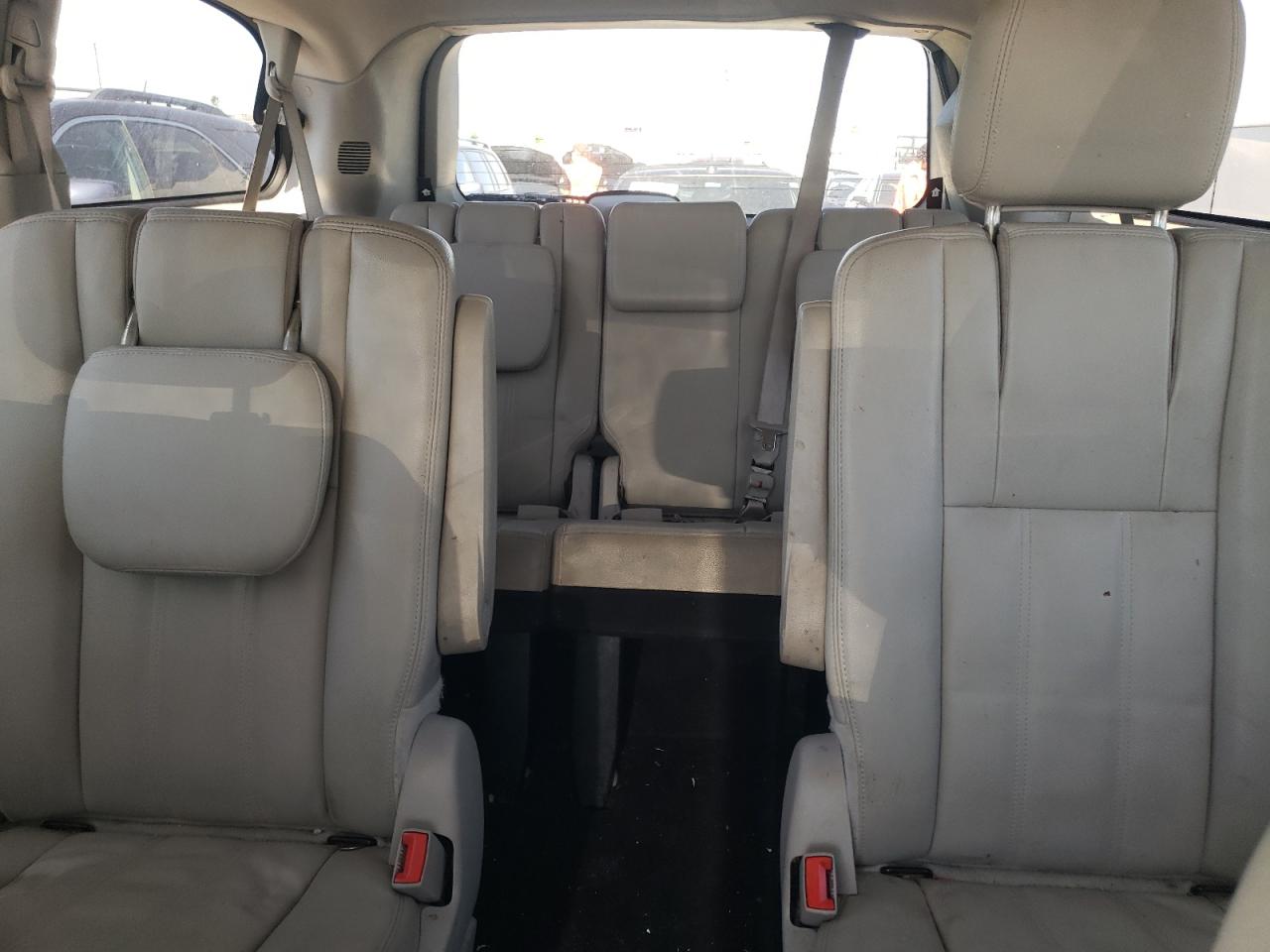 2C4RC1BG4DR716829 2013 Chrysler Town & Country Touring