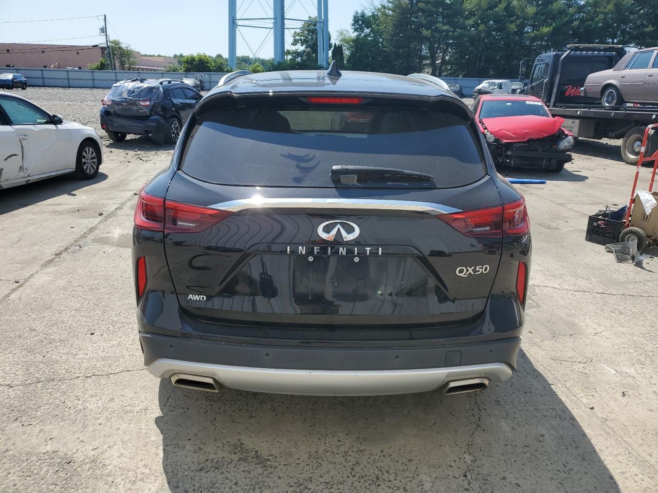 3PCAJ5CB9MF105686 2021 Infiniti Qx50 Essential