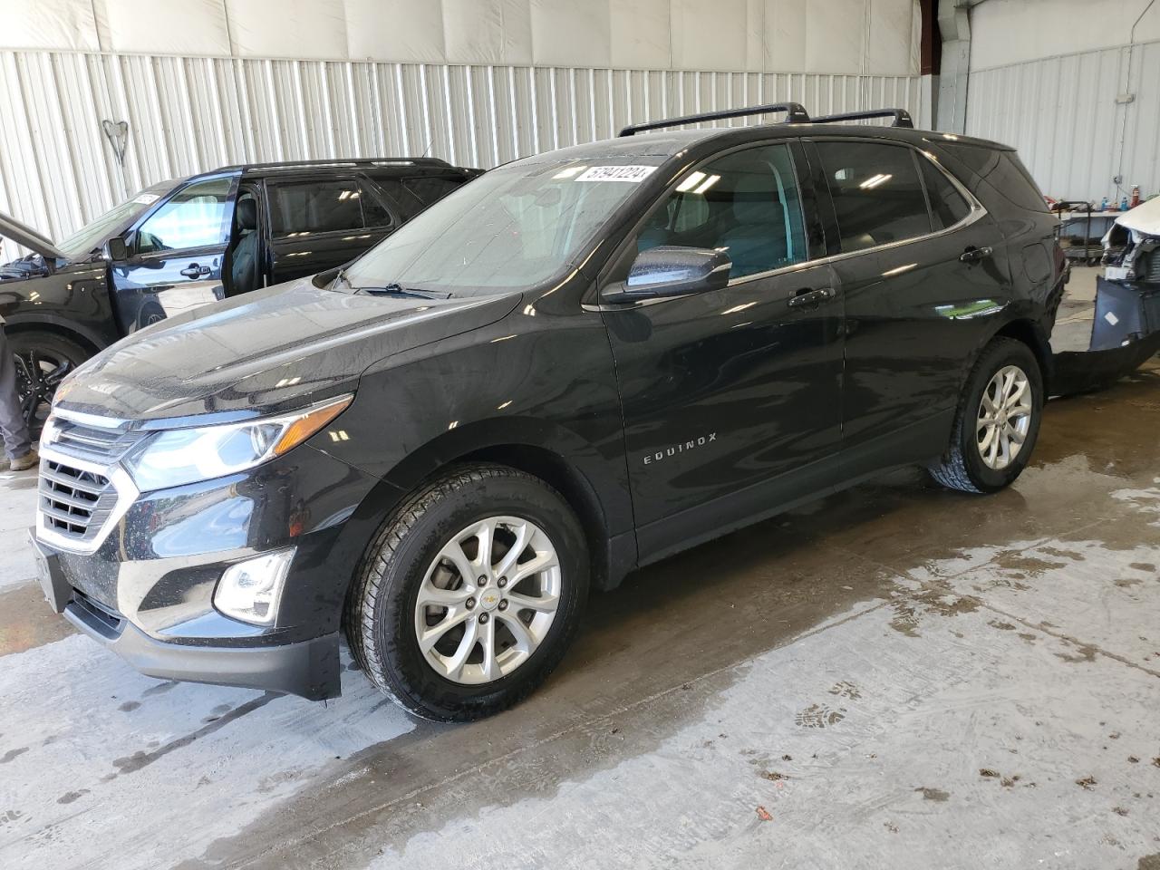 2GNAXJEV8J6192486 2018 Chevrolet Equinox Lt