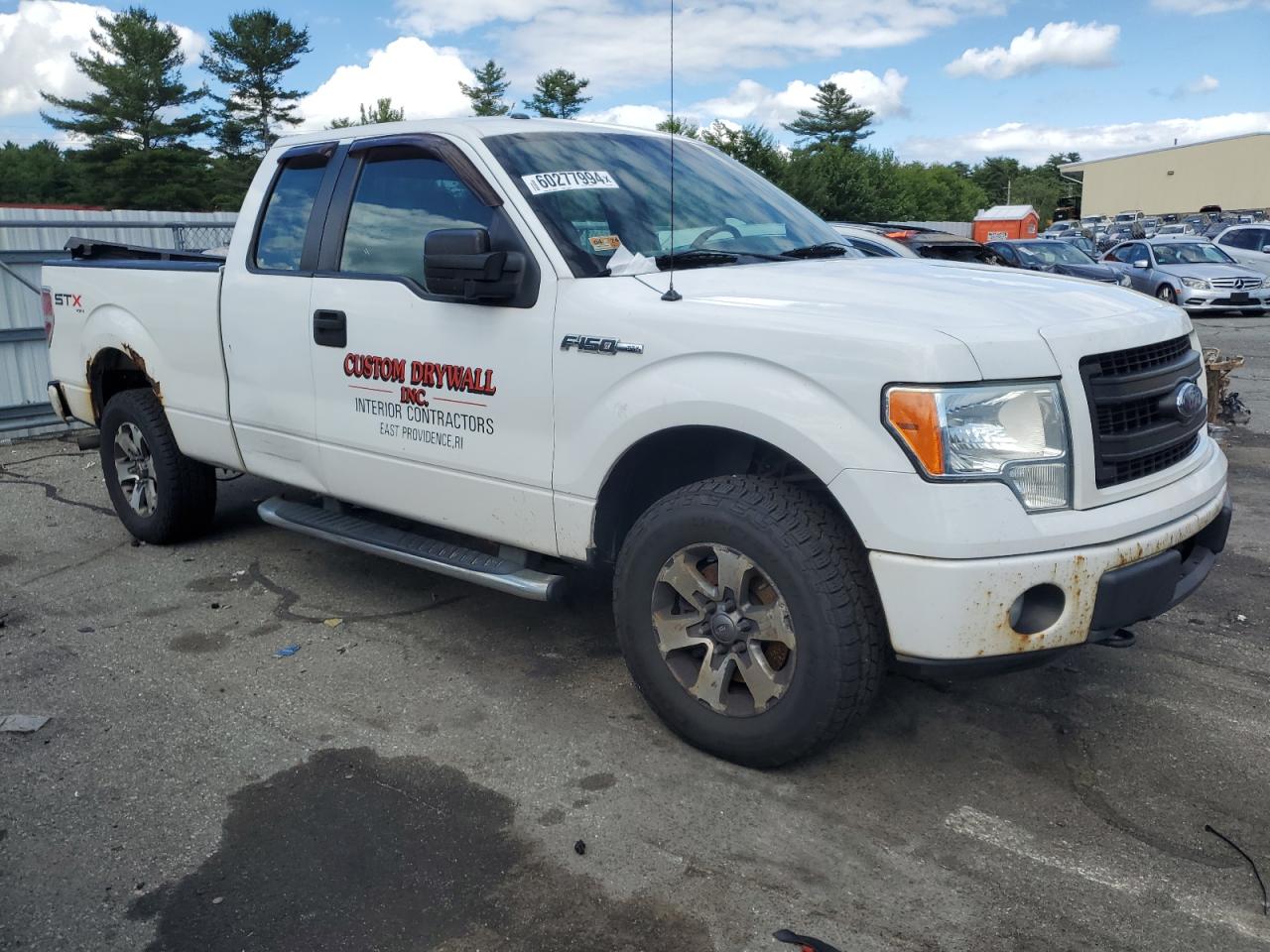 2013 Ford F150 Super Cab vin: 1FTFX1EF2DFB25495