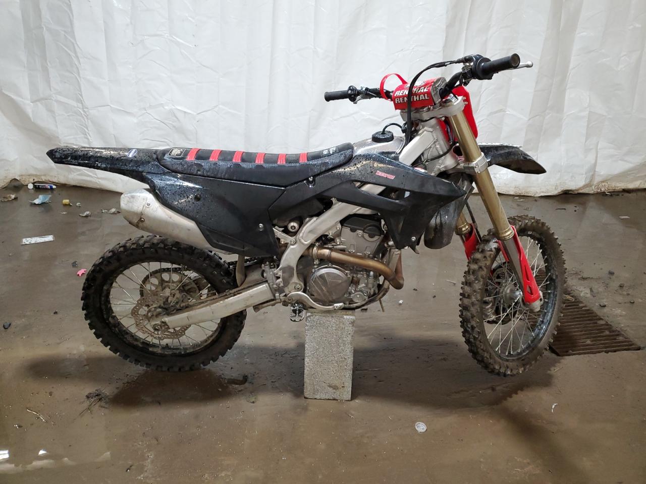 JH2ME1237PK504342 HONDA CRF250 R 2023