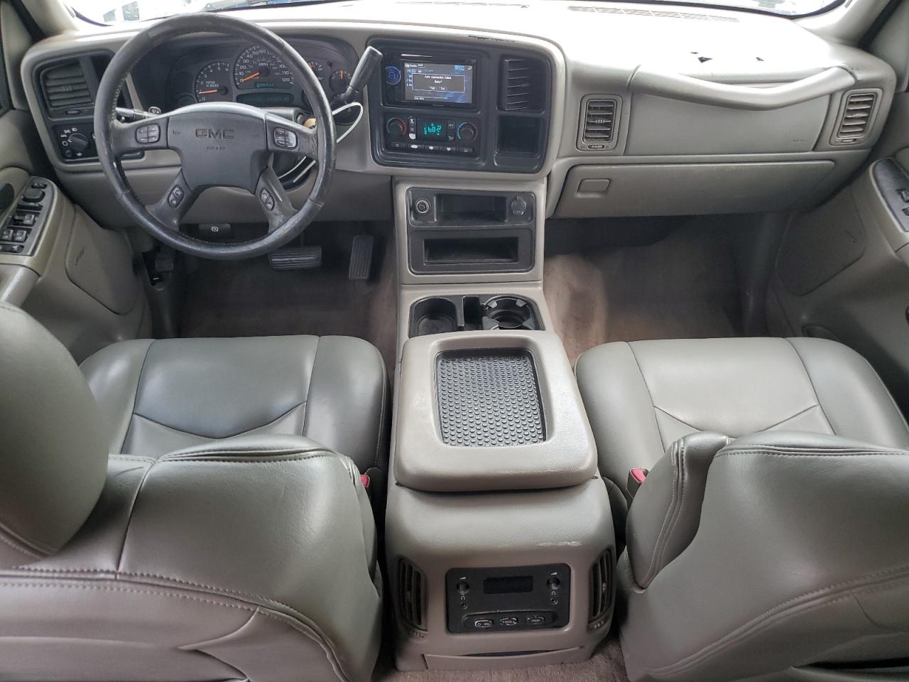 2GTEC13TX51148421 2005 GMC New Sierra C1500