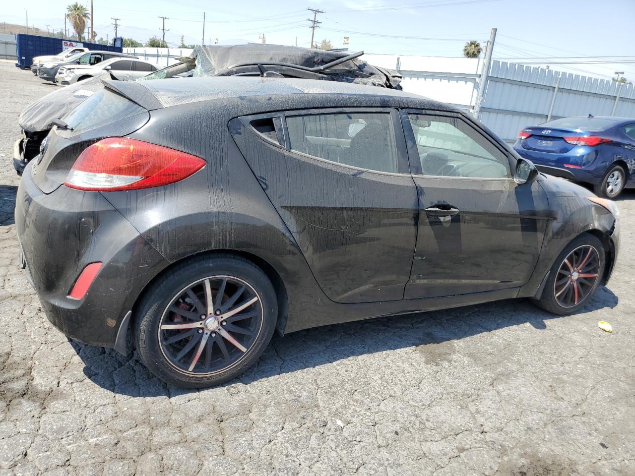 2013 Hyundai Veloster vin: KMHTC6AD5DU115230