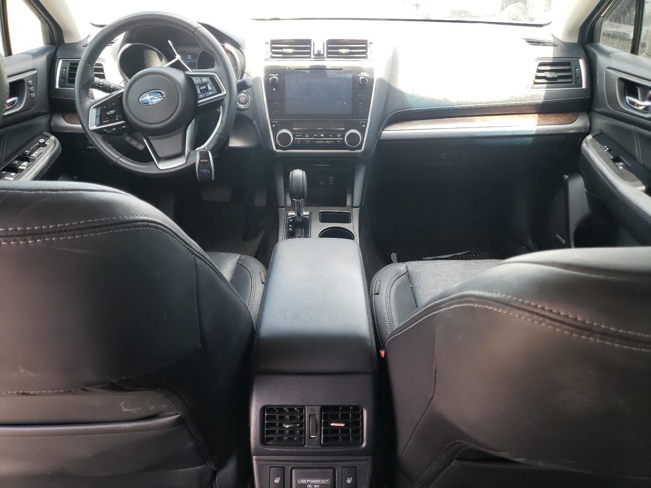 4S4BSENC9J3240453 2018 Subaru Outback 3.6R Limited