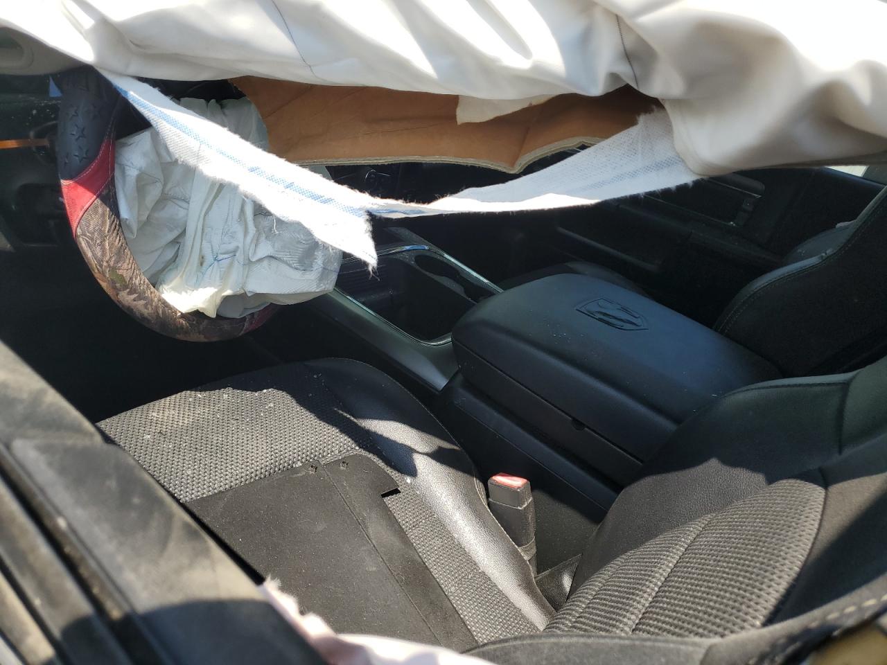 3C6JR6CT5HG695982 2017 Ram 1500 Sport