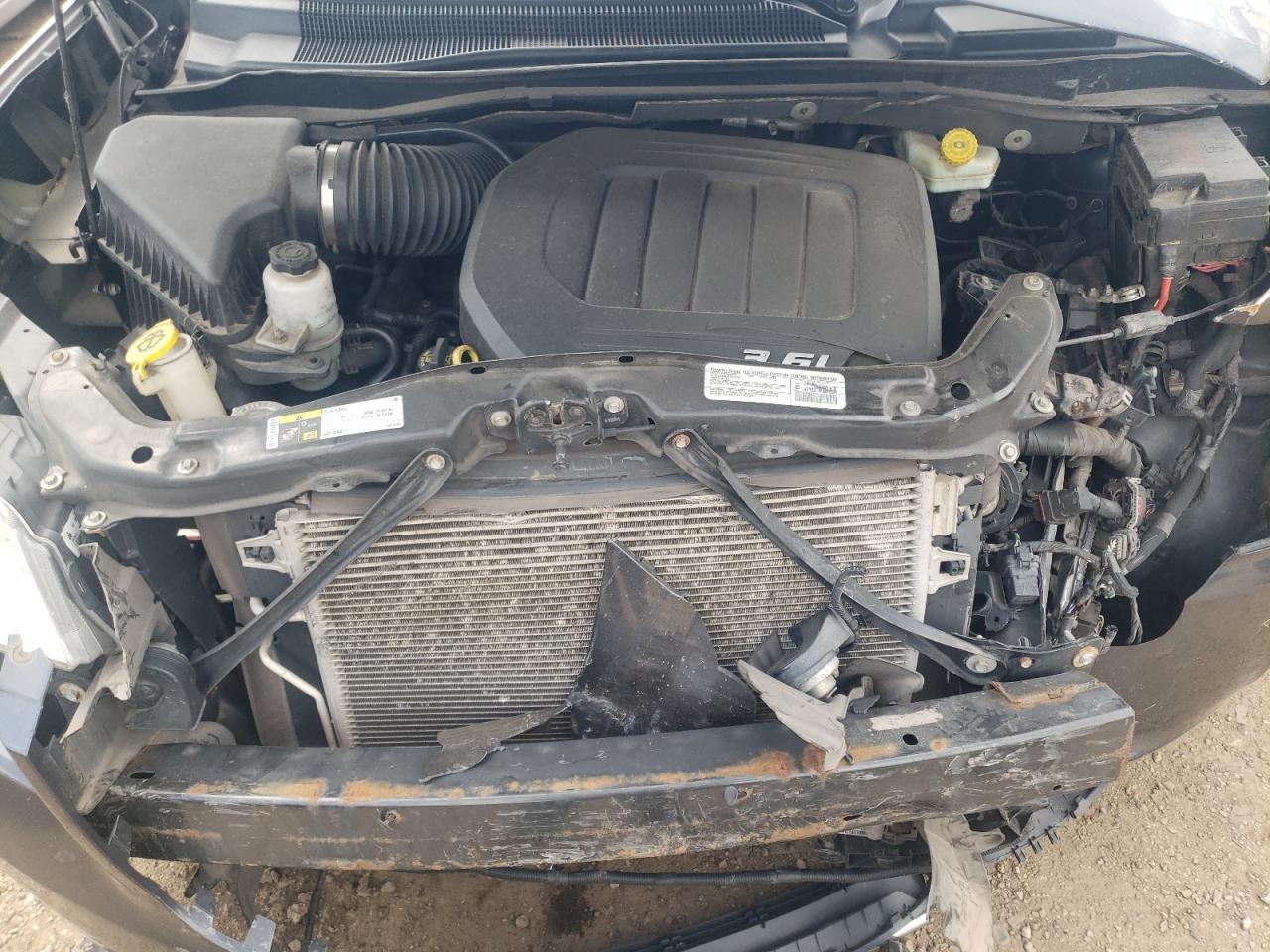 2C4RC1BG2ER386979 2014 Chrysler Town & Country Touring