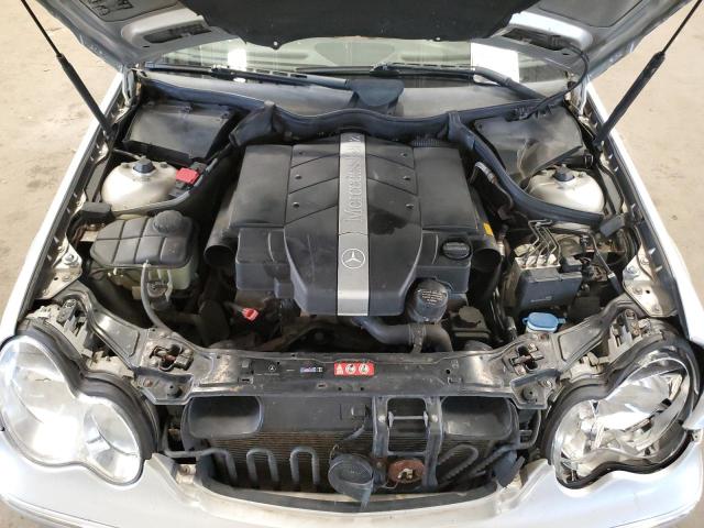 2005 Mercedes-Benz C 240 4Matic VIN: WDBRF81J45F705740 Lot: 60885924