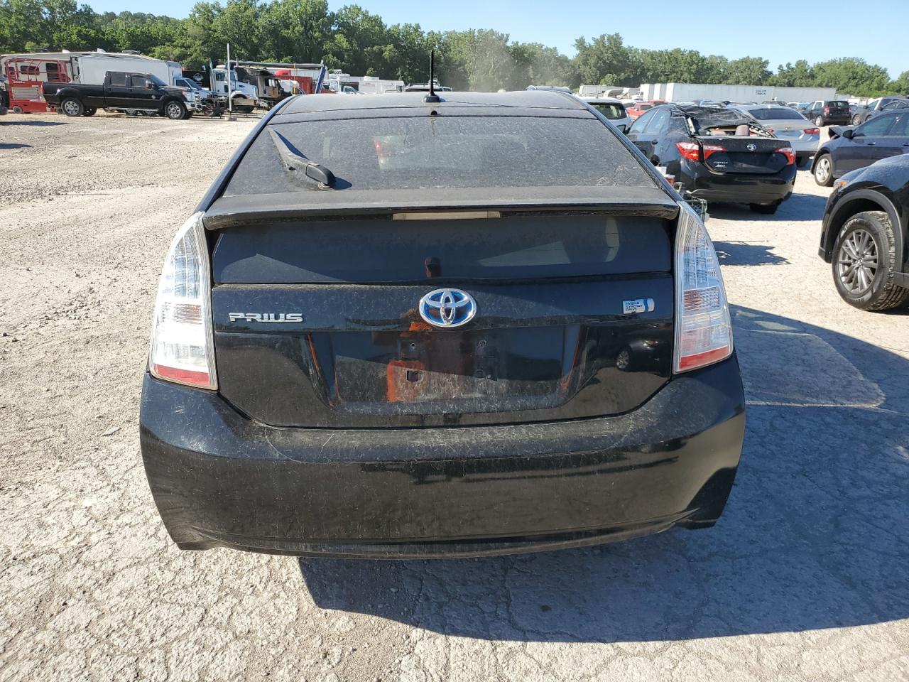 JTDKN3DU2B0257396 2011 Toyota Prius