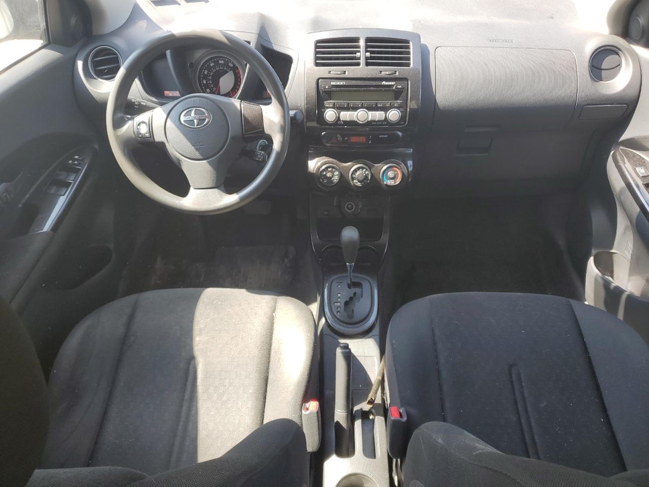 JTKKU10449J043195 2009 Toyota Scion Xd