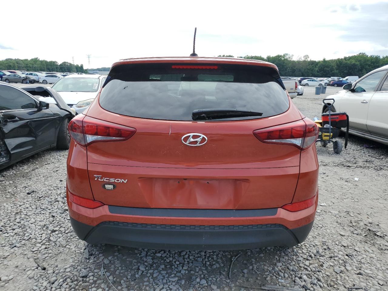 KM8J23A4XHU539582 2017 Hyundai Tucson Se