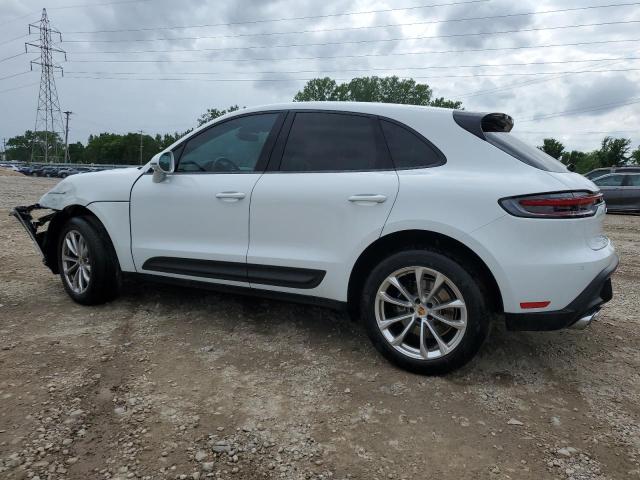 VIN WP1AA2A56NLB07551 2022 Porsche Macan no.2