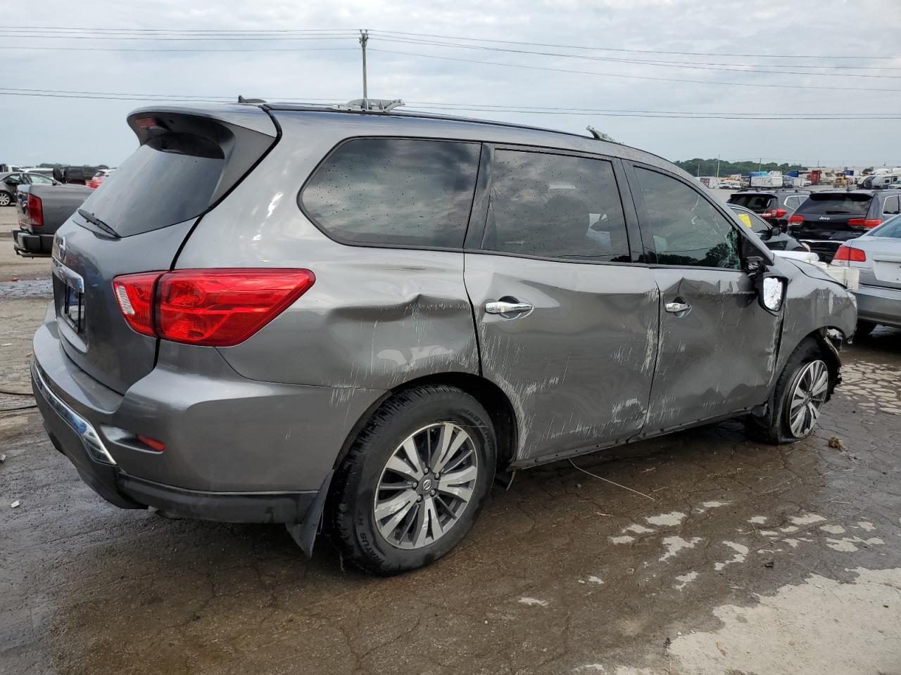 5N1DR2MN9JC625923 2018 Nissan Pathfinder S