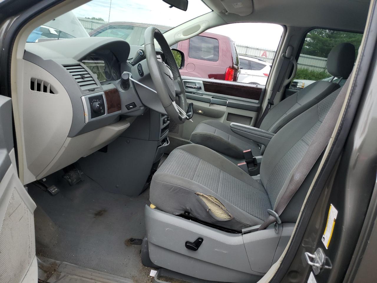 2A4RR5D10AR262616 2010 Chrysler Town & Country Touring