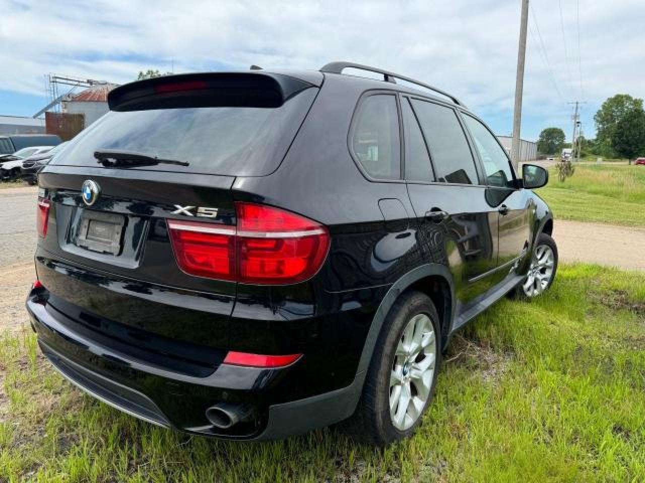 2012 BMW X5 xDrive35I vin: 5UXZV4C59CL748058