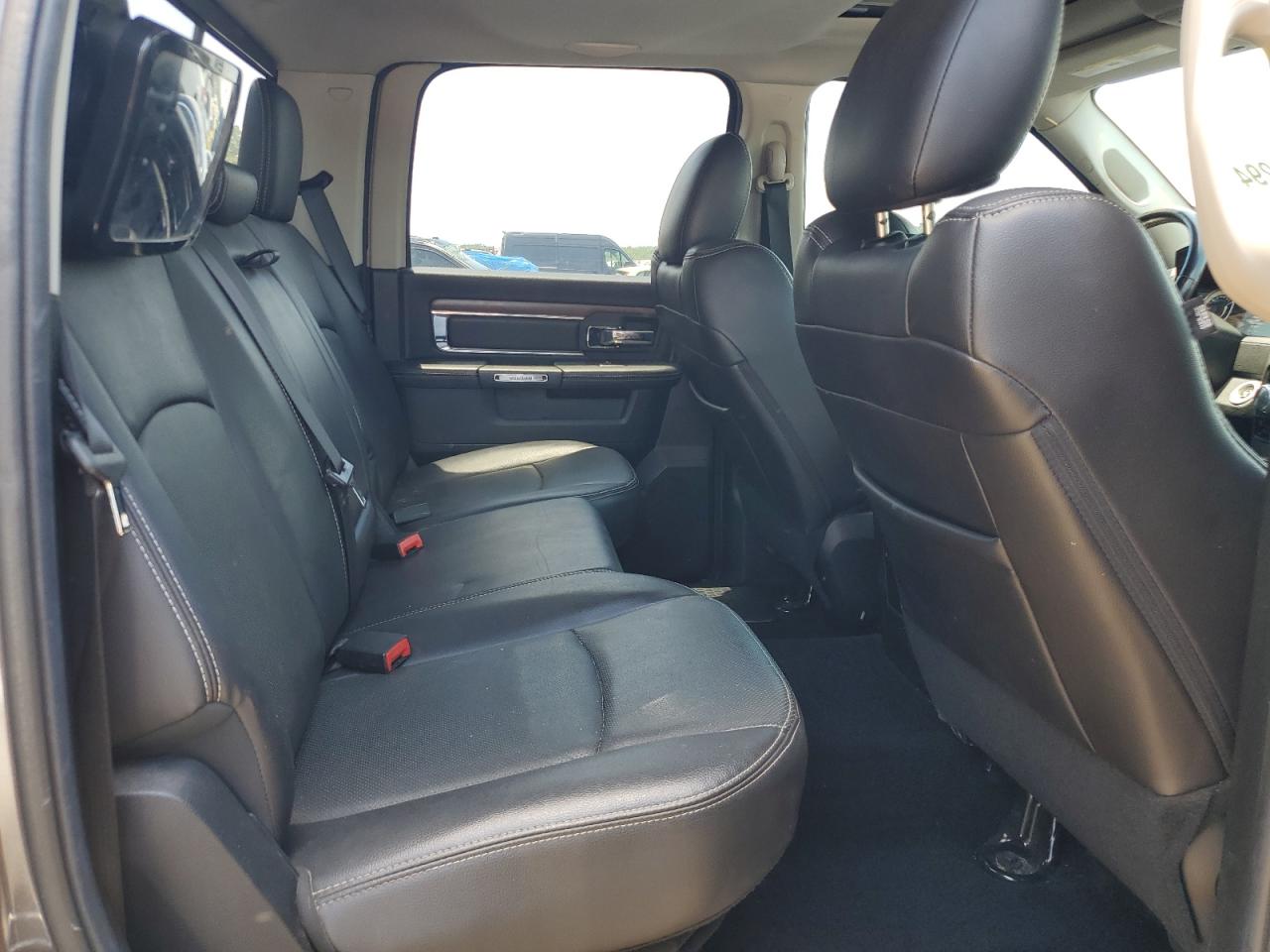 1C6RR7NT0GS323365 2016 Ram 1500 Laramie