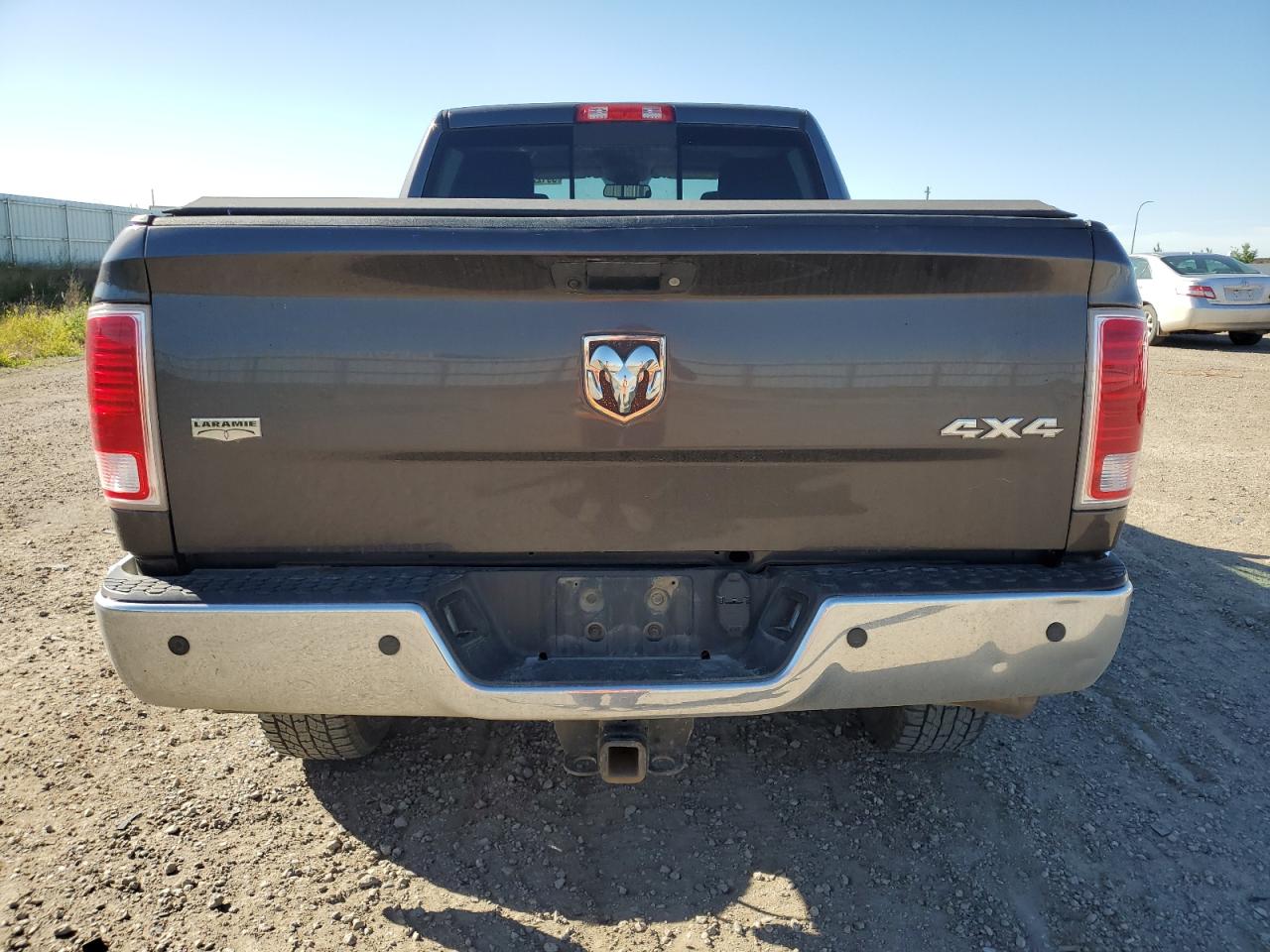 3C6UR5FL4FG708737 2015 Ram 2500 Laramie