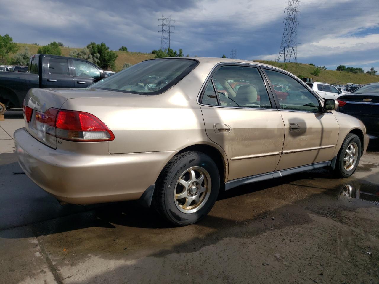 1HGCG56481A091242 2001 Honda Accord Lx