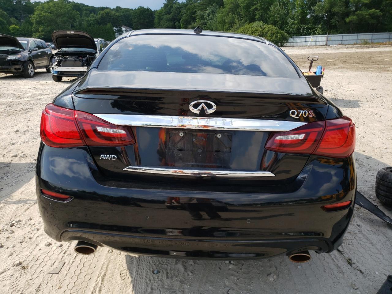 JN1BY1AR2GM271393 2016 Infiniti Q70 3.7