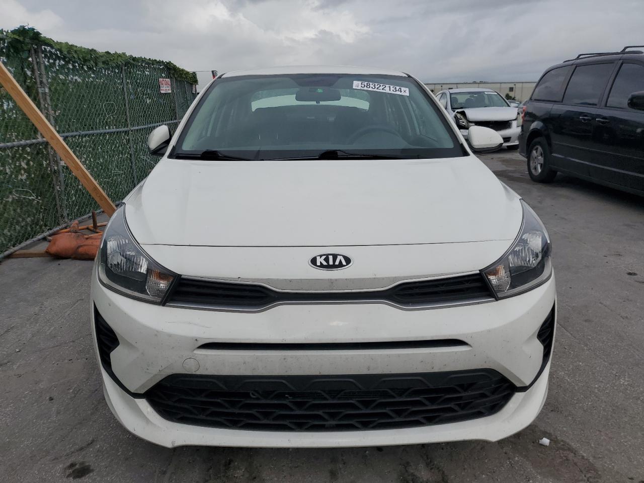 3KPA24AD8ME394027 2021 Kia Rio Lx