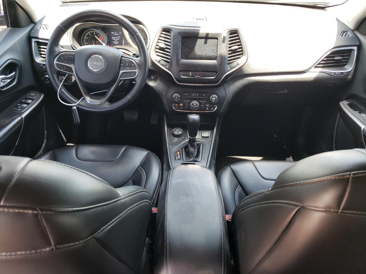 1C4PJMLB4KD397613 2019 Jeep Cherokee Latitude Plus