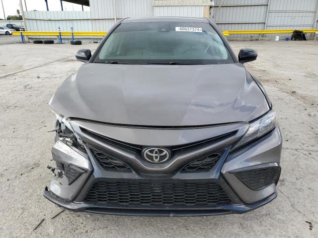 VIN 4T1G11AK1MU575283 2021 Toyota Camry, SE no.5