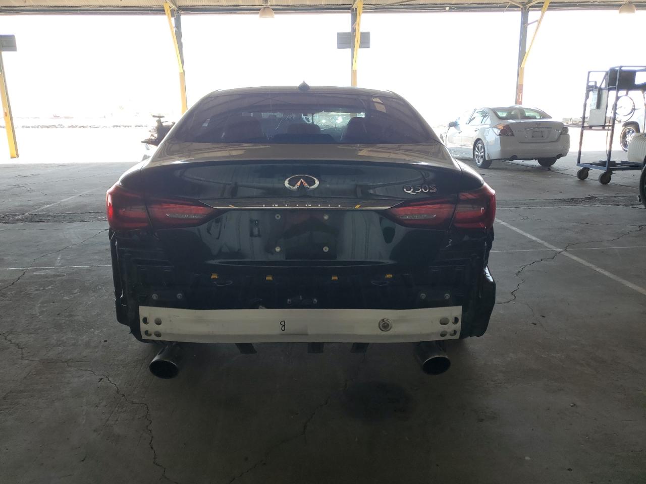 JN1EV7APXKM543057 2019 Infiniti Q50 Luxe