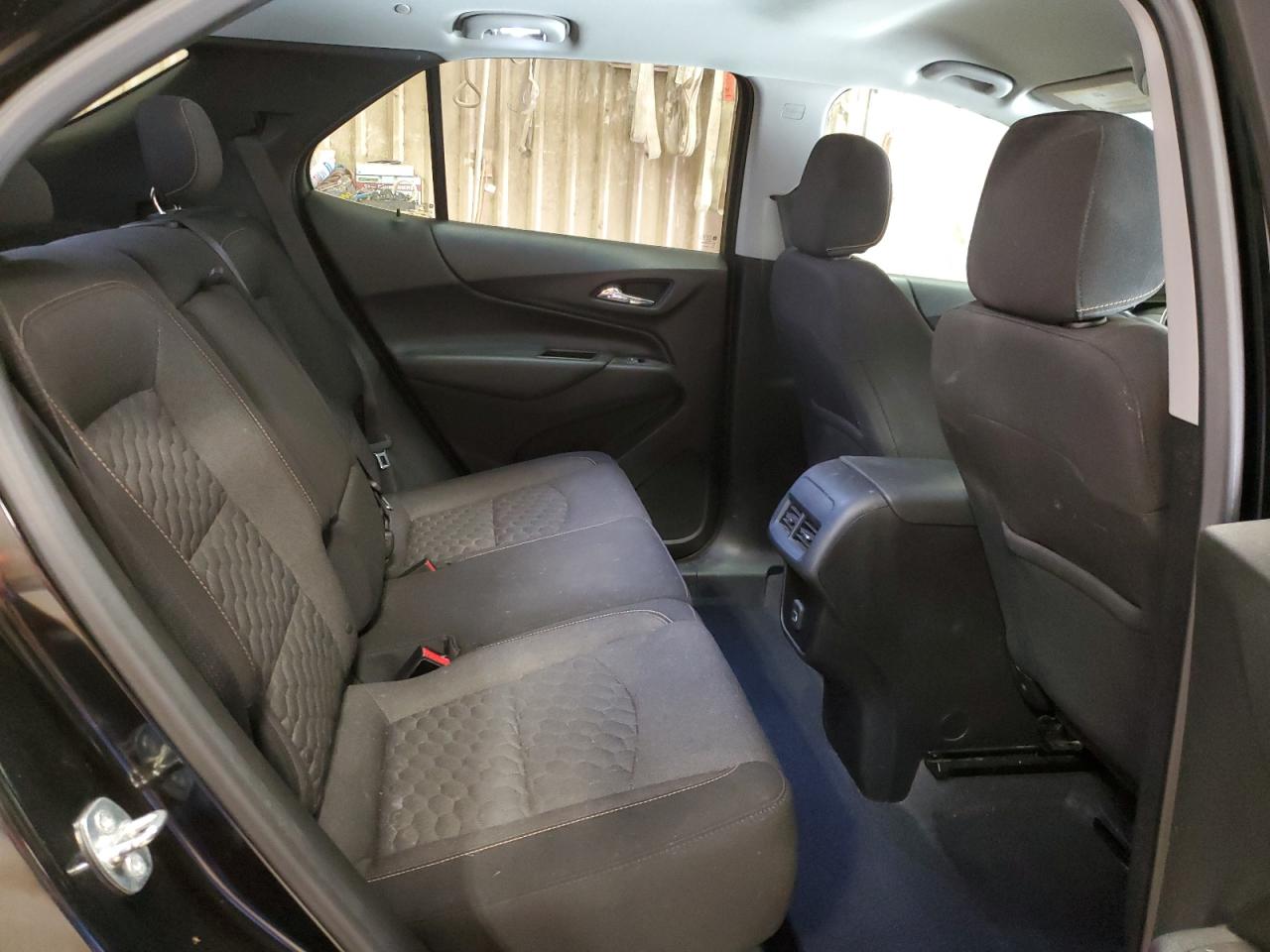 2GNAXKEV4K6134530 2019 Chevrolet Equinox Lt