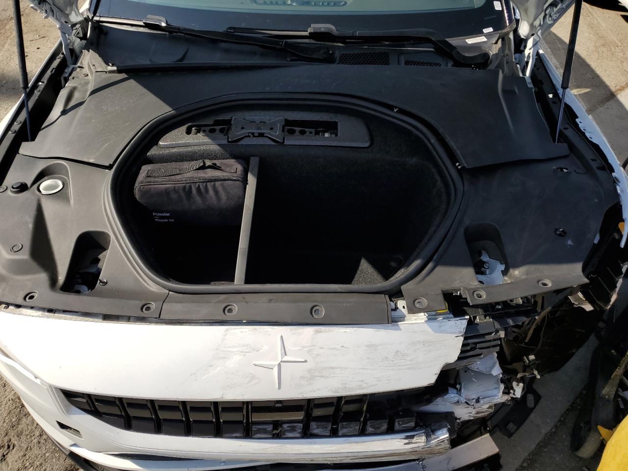 YSMEG3KA1PL143996 2023 Polestar 2