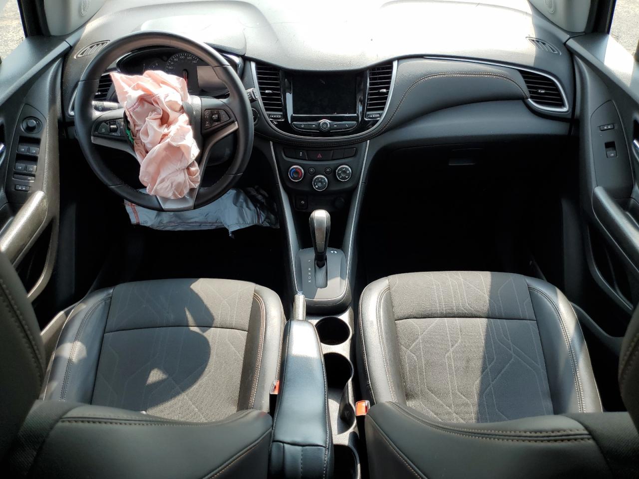 KL7CJPSMXNB538183 2022 Chevrolet Trax 1Lt