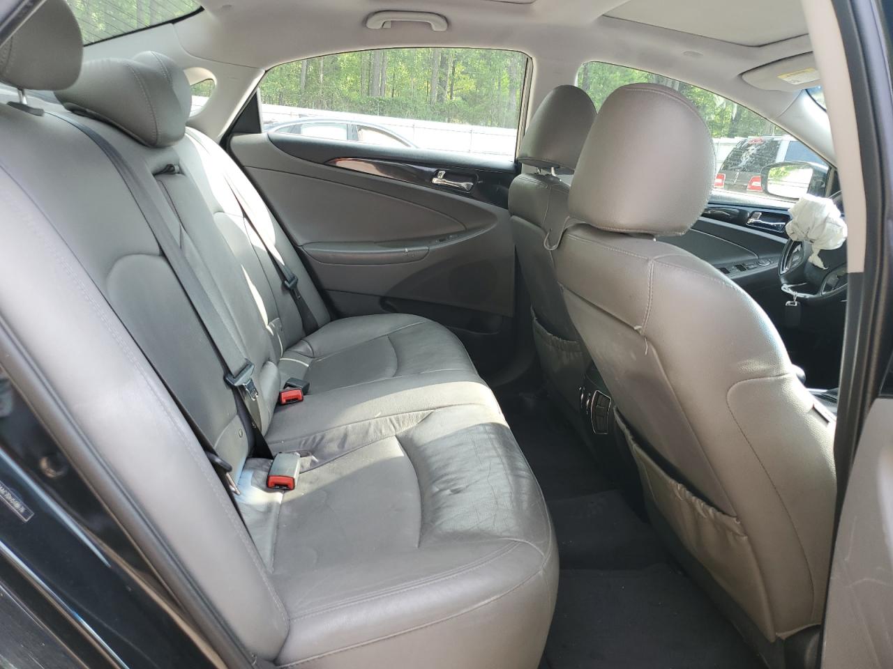 5NPEC4AC7DH518676 2013 Hyundai Sonata Se