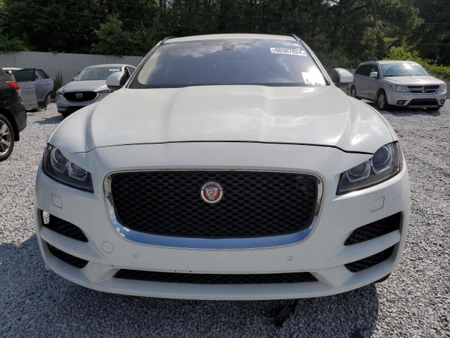 VIN SADCJ2BV8HA067261 2017 Jaguar F-Pace, Premium no.5