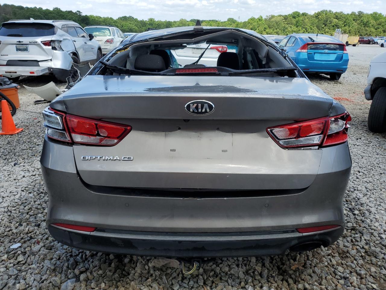 5XXGT4L32JG250410 2018 Kia Optima Lx