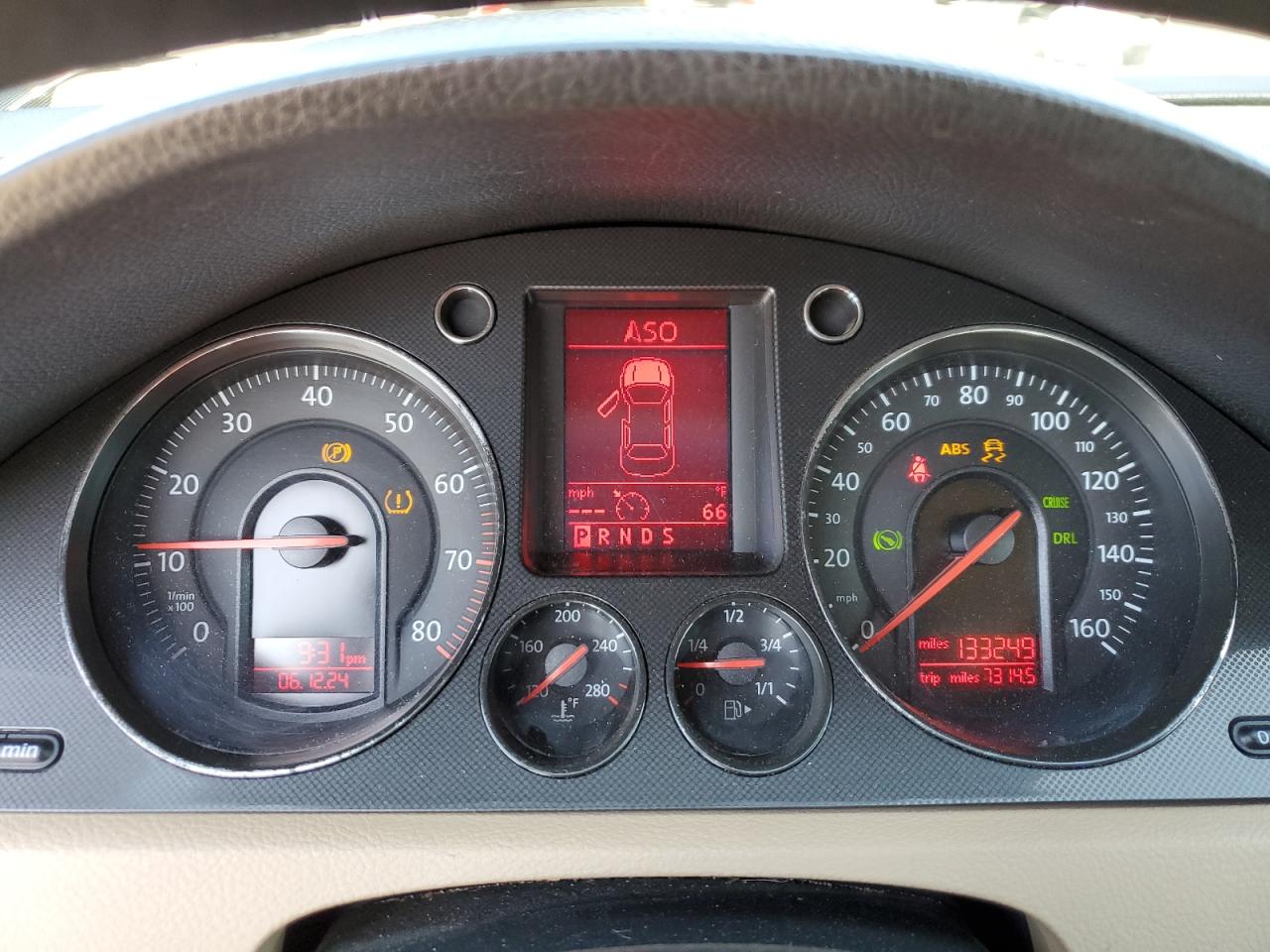 WVWAK73C36P061808 2006 Volkswagen Passat 2.0T