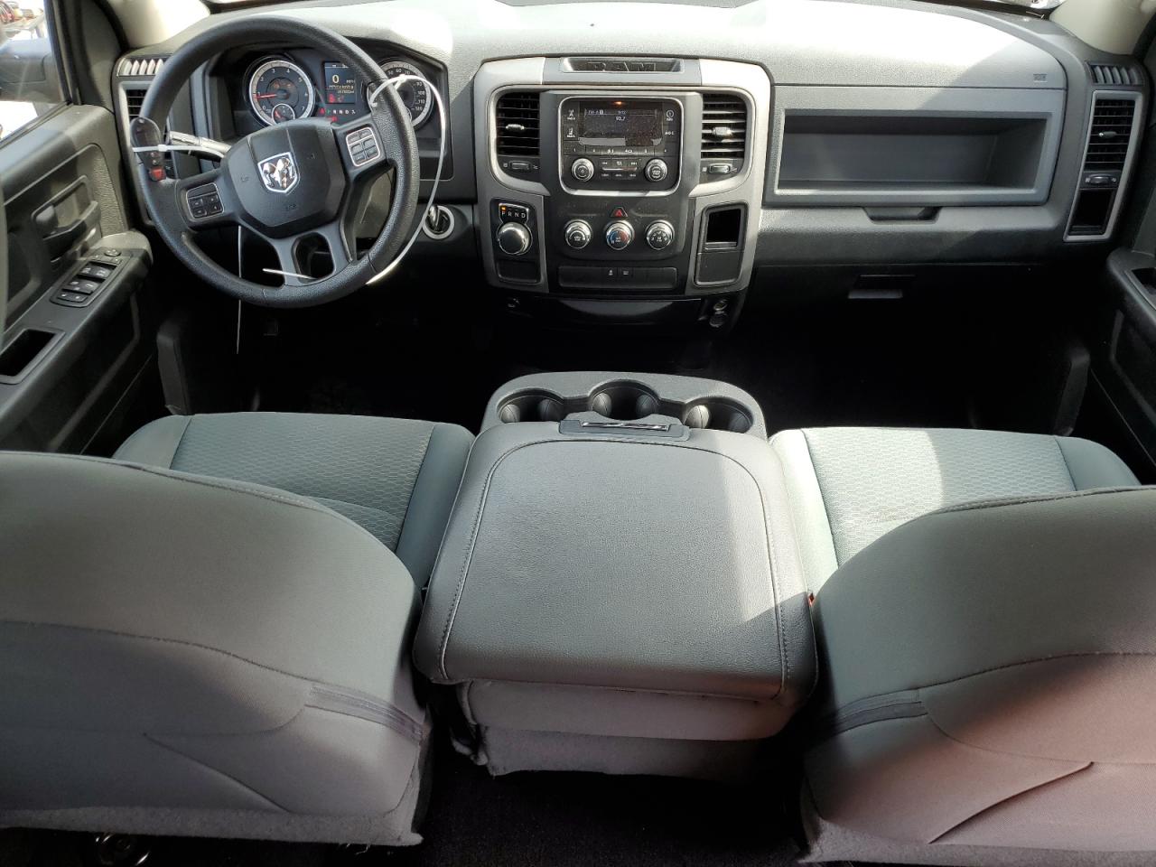 1C6RR6FG8HS598723 2017 Ram 1500 St