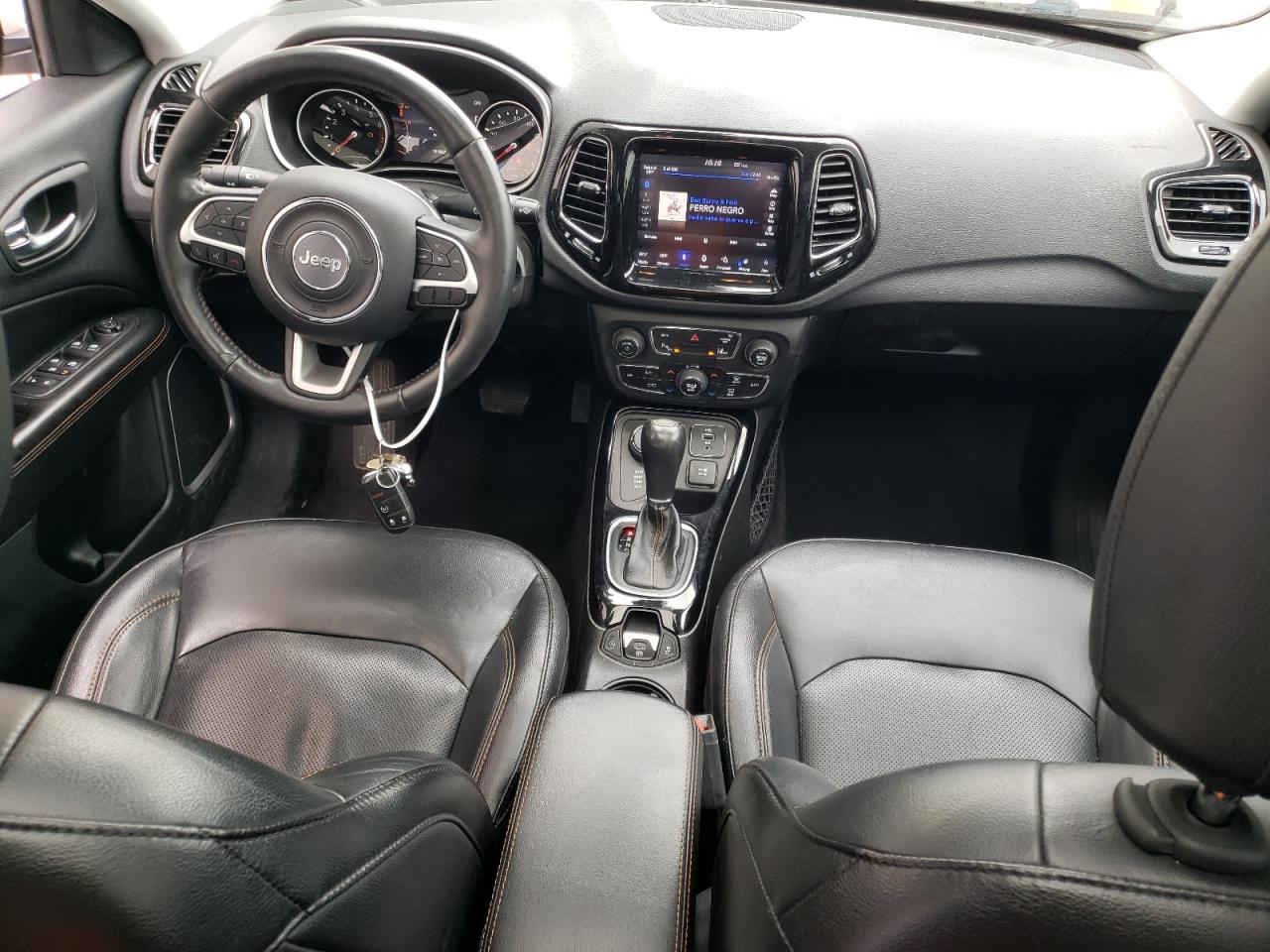 3C4NJDCB5JT372882 2018 Jeep Compass Limited