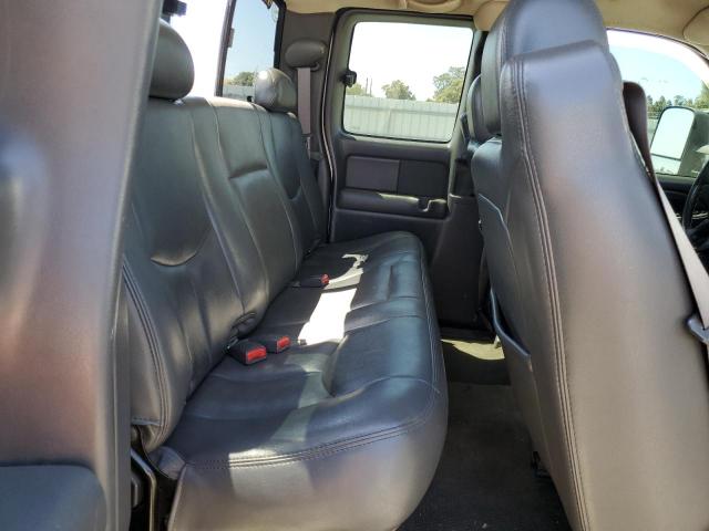 2005 GMC Sierra K2500 Heavy Duty VIN: 1GTHK29285E148484 Lot: 57982954