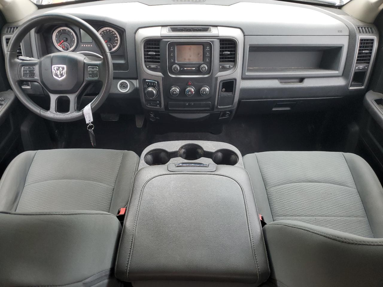 3C6RR7KTXJG269852 2018 Ram 1500 St