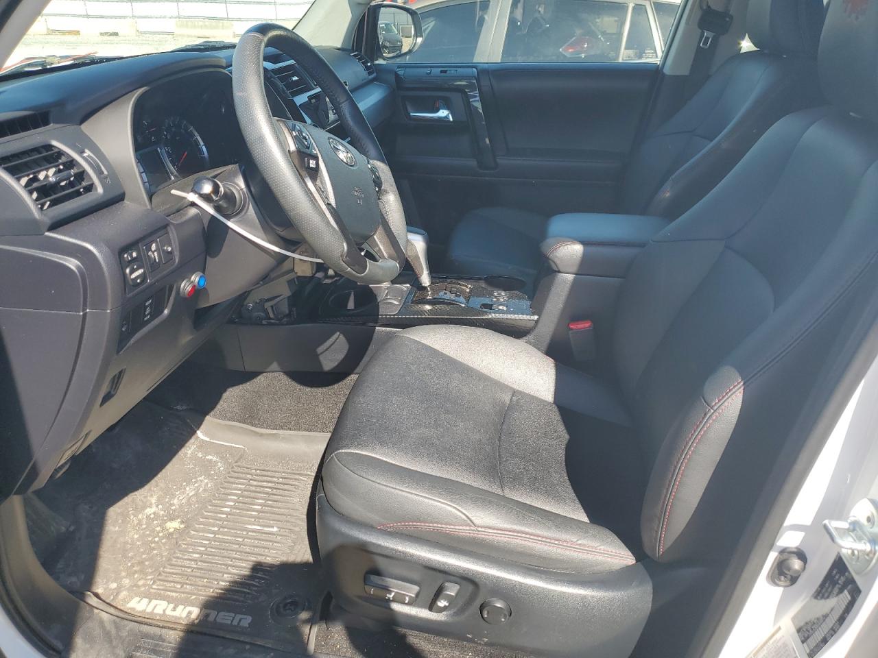 JTEBU5JR5K5658874 2019 Toyota 4Runner Sr5