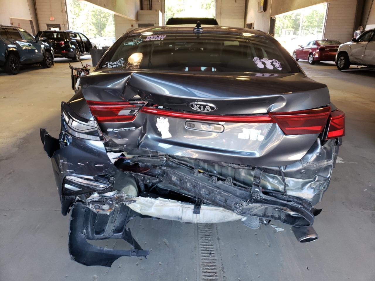 3KPF24AD9KE098906 2019 Kia Forte Fe