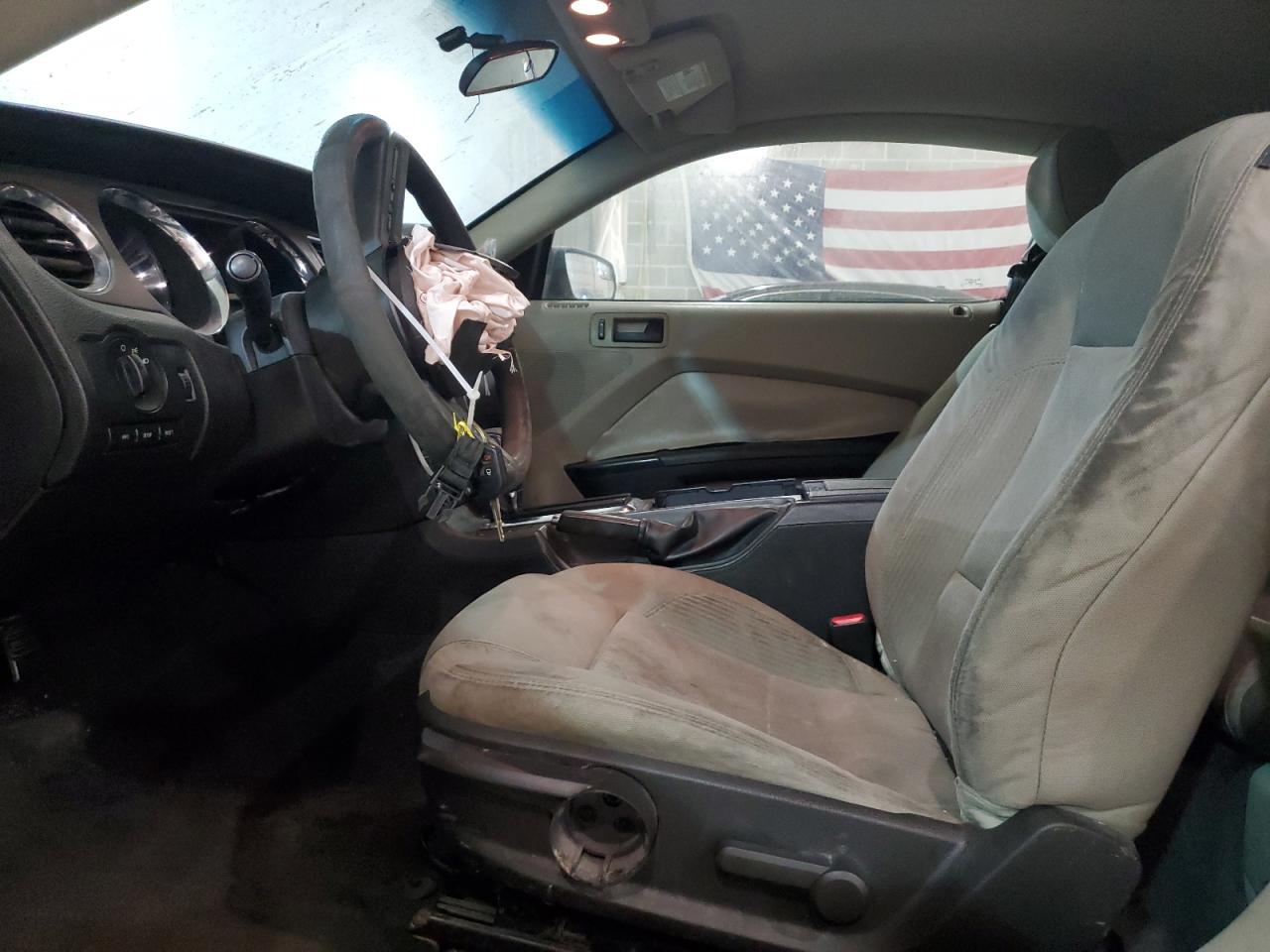 1ZVBP8AM1B5132675 2011 Ford Mustang