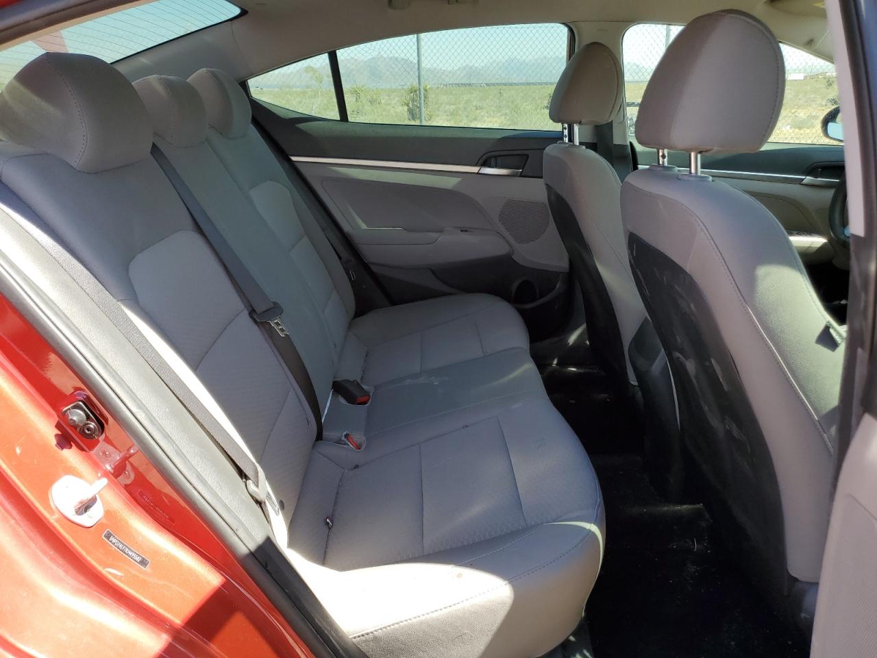 5NPD74LF7KH495582 2019 Hyundai Elantra Se