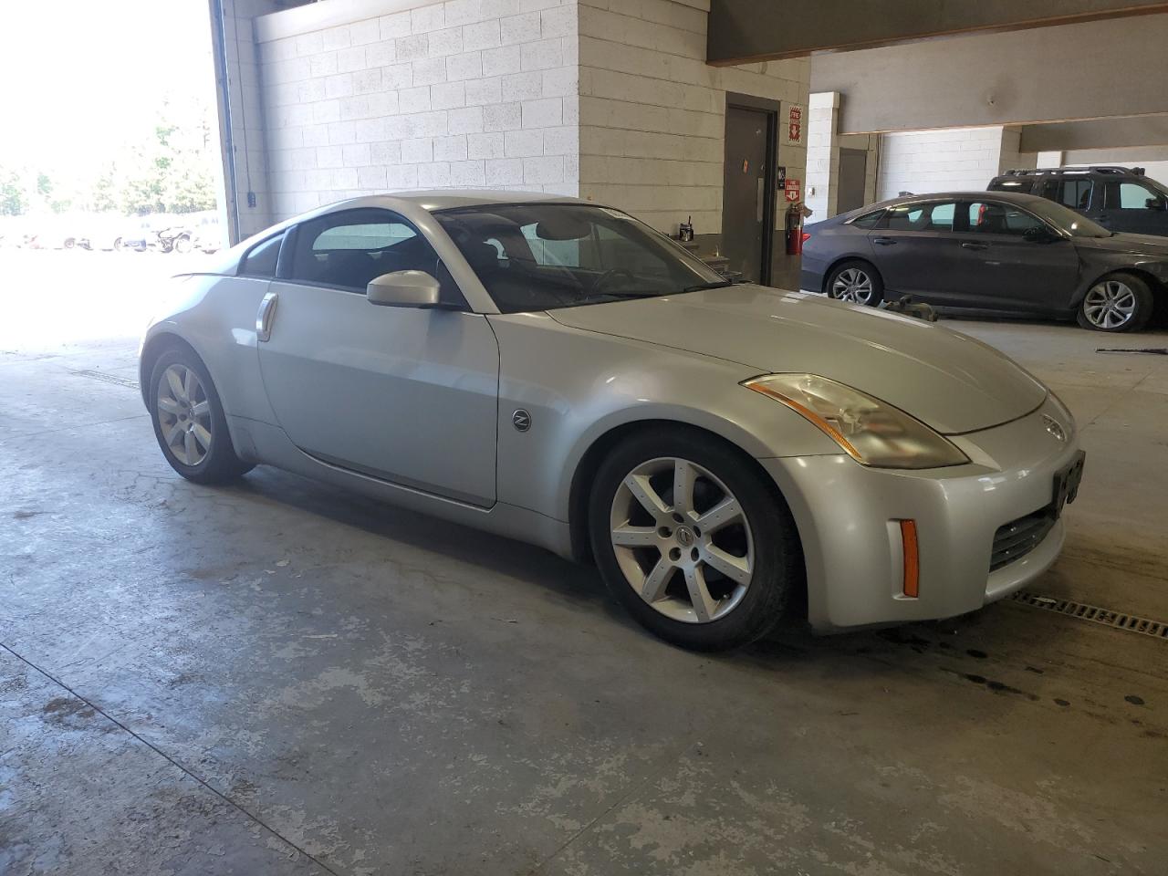 JN1AZ34D34M101883 2004 Nissan 350Z Coupe